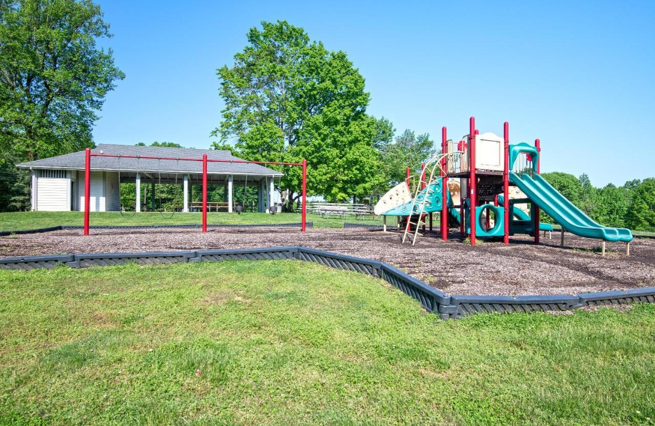 Barren River Lake State Resort Park Lucas Екстериор снимка